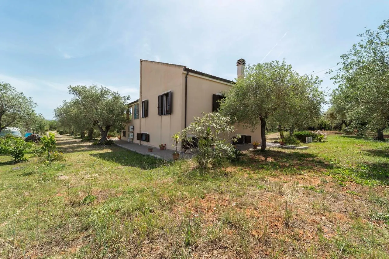 Villa Be Alguer 0*,